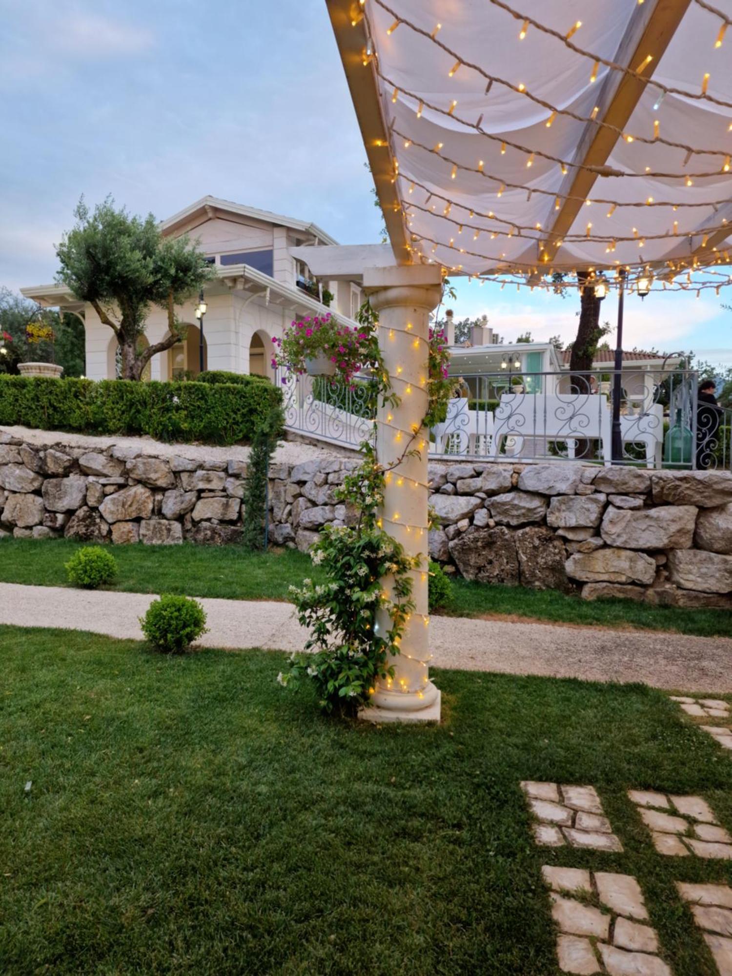 Tenuta Santo Stefano Azienda Agrituristica Santo Stefano del Sole Exteriör bild